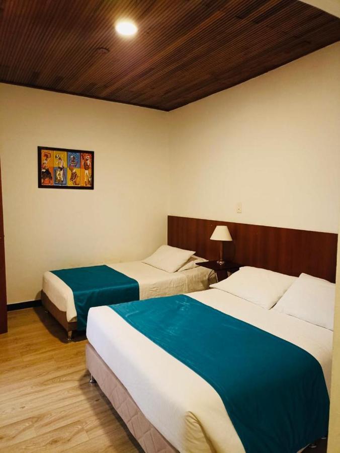 Hotel Plaza Mayor Duitama Bilik gambar